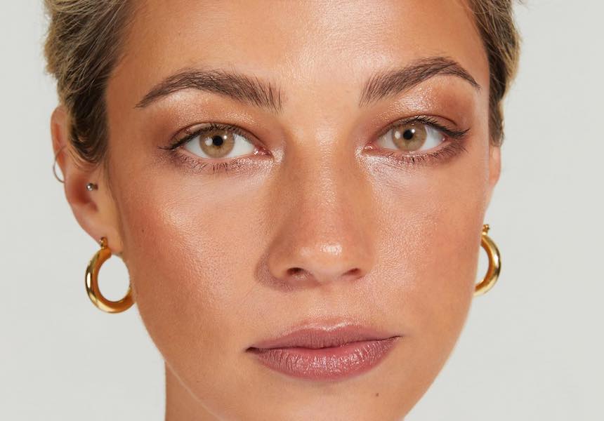 Enhance or Change Your Natural Eye Colour With Dimple Color’s